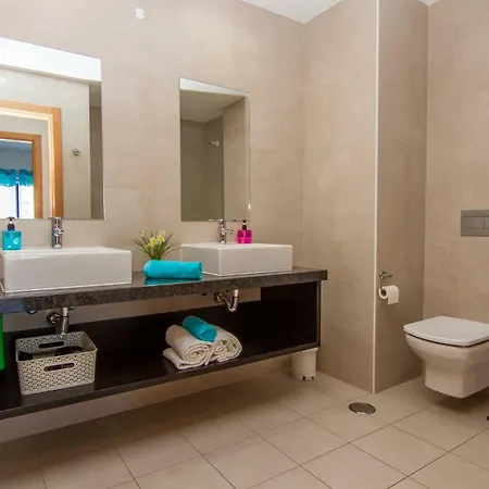 Turisticos Rocha Tower - Mi *