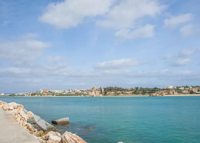 Turisticos Rocha Tower - Mi アパート ポルティマン